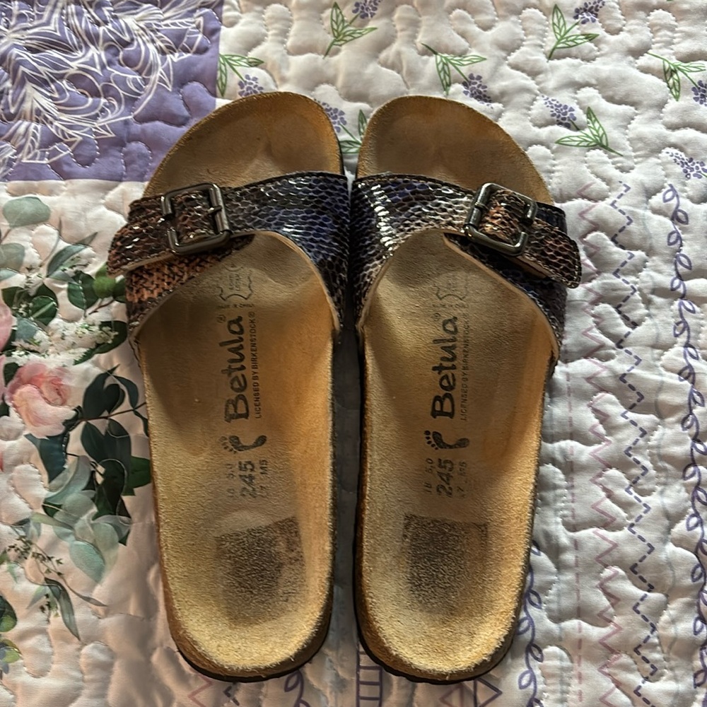 Betula by Birkenstock Madrid Sandals Tan Snake Slip On Womens 7 Orthotic